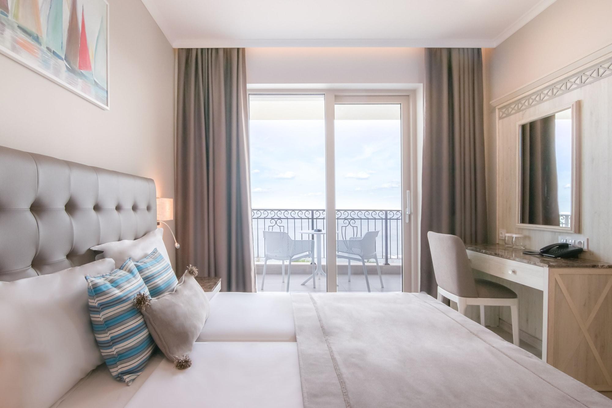 King Maron Wellness Beach Hotel Marónia Zewnętrze zdjęcie